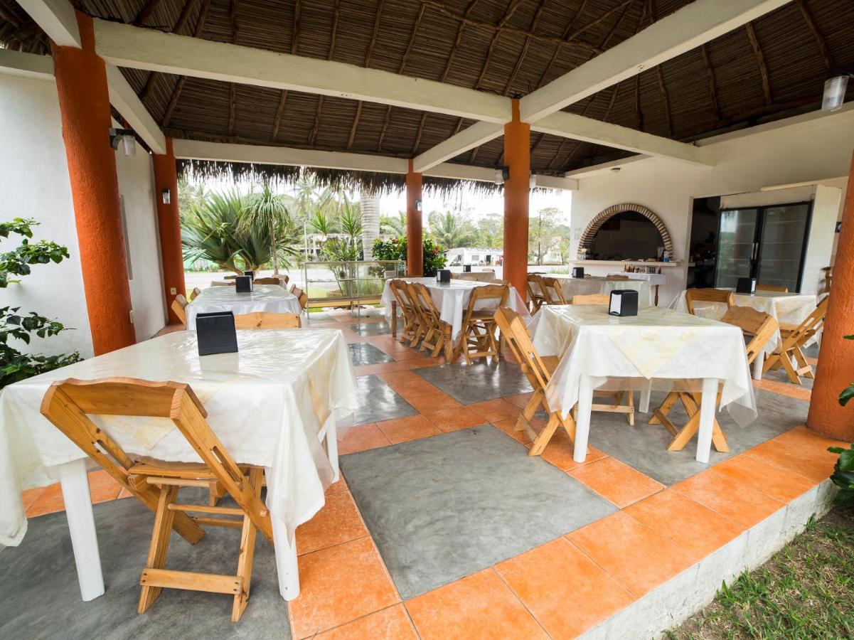 Hotel Y Restaurant Casa Del Mar Costa Esmeralda Kültér fotó